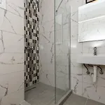 Fani's House アパート *