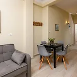 アパート Fani's House *